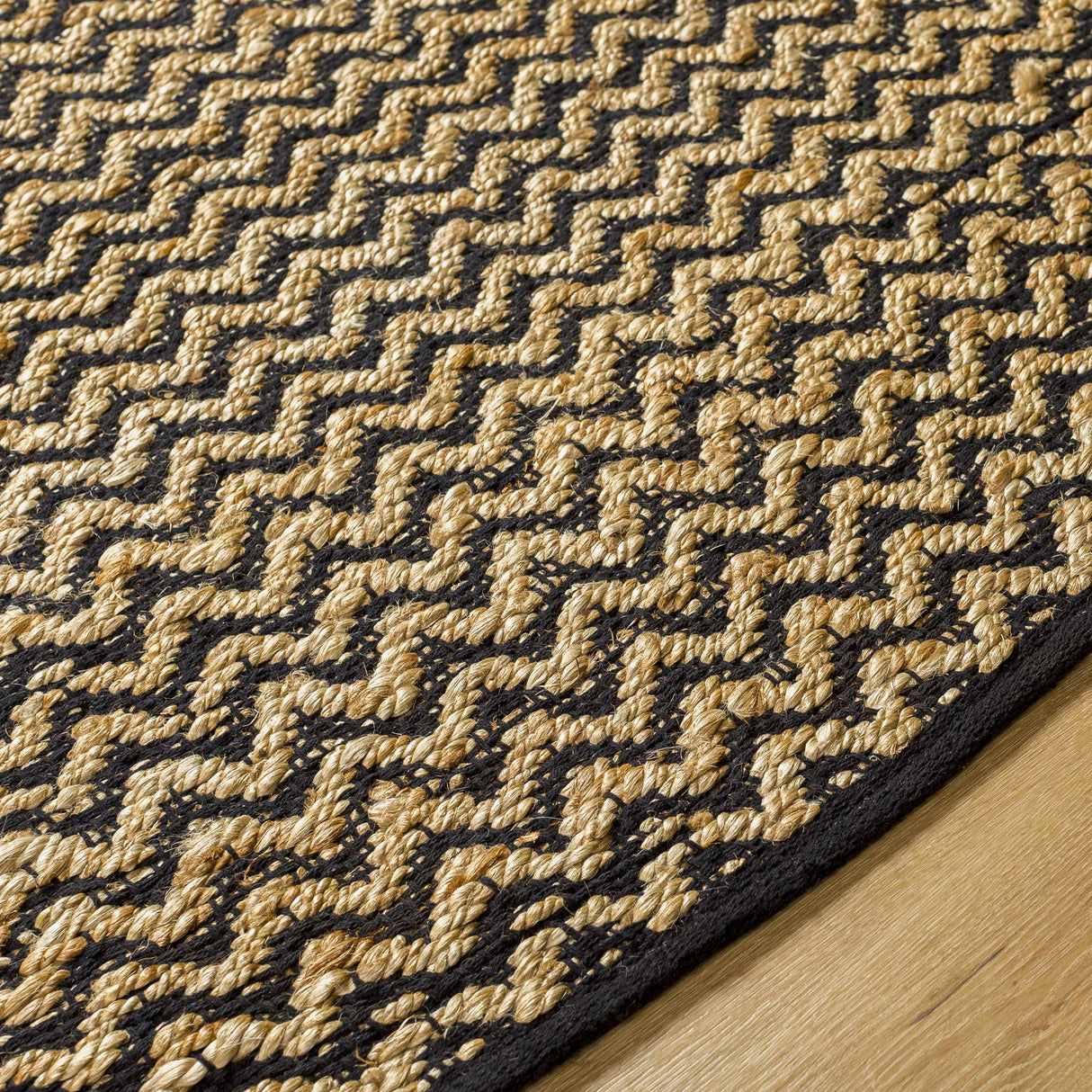 Genna Area Rug