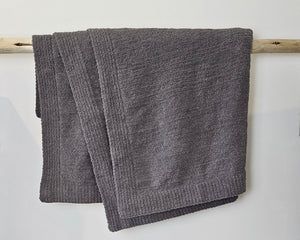 The Nest Throw