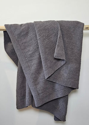 The Nest Throw