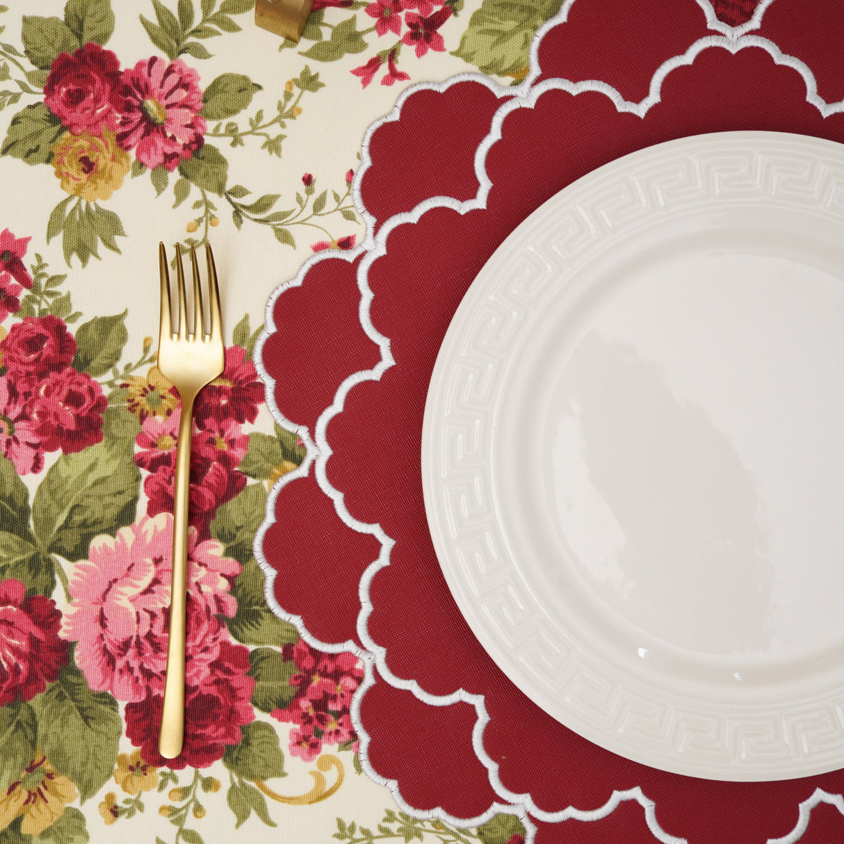 Timeless Red Scalloped Faux Leather Placemats
