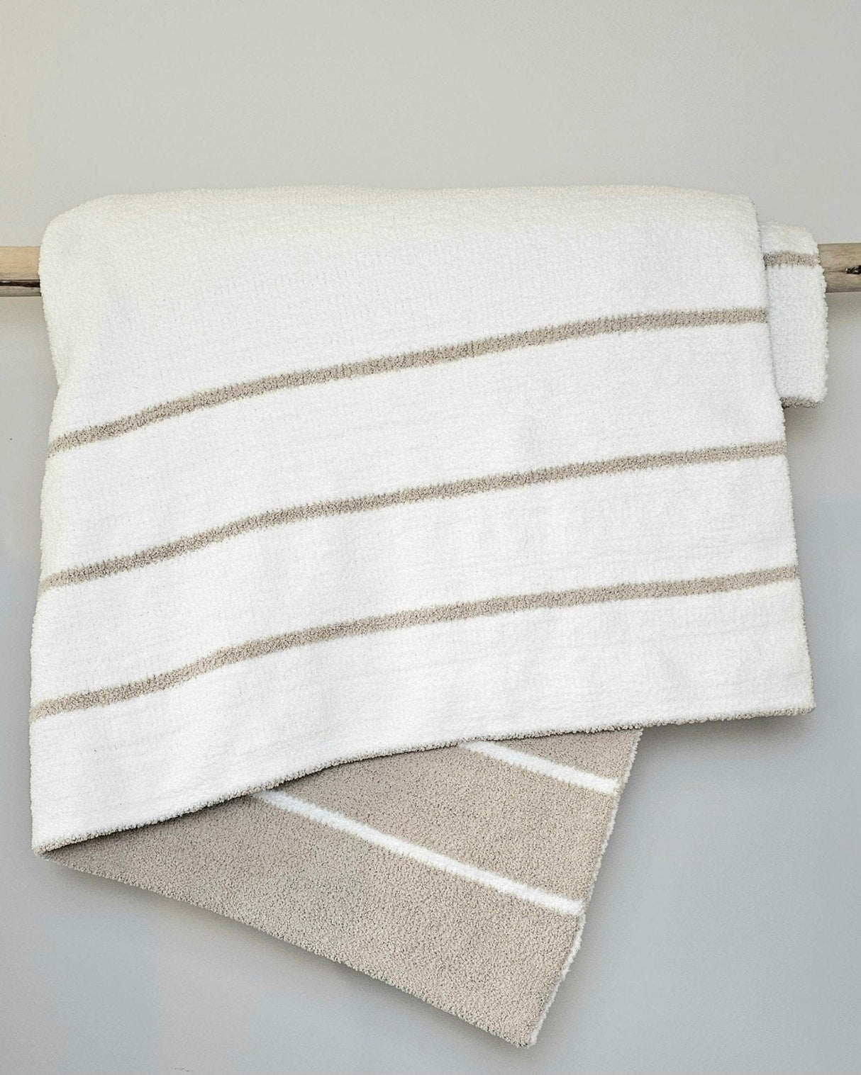 Ultra-Plush Nest Throw