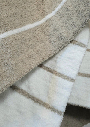 Ultra-Plush Nest Throw