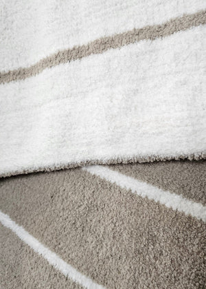 Ultra-Plush Nest Throw