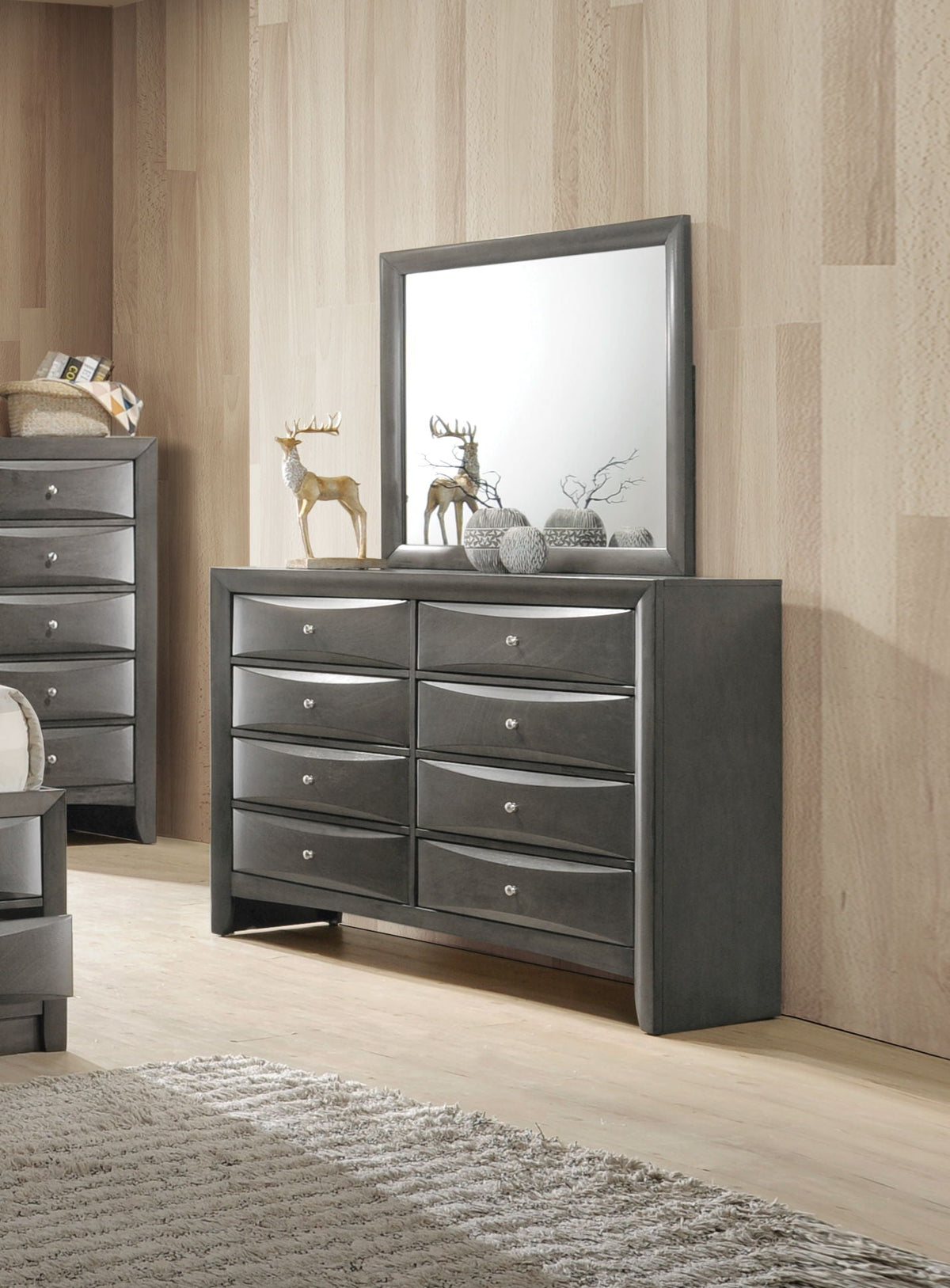 Urban Nest Ireland Elegant Design Chest - view 6