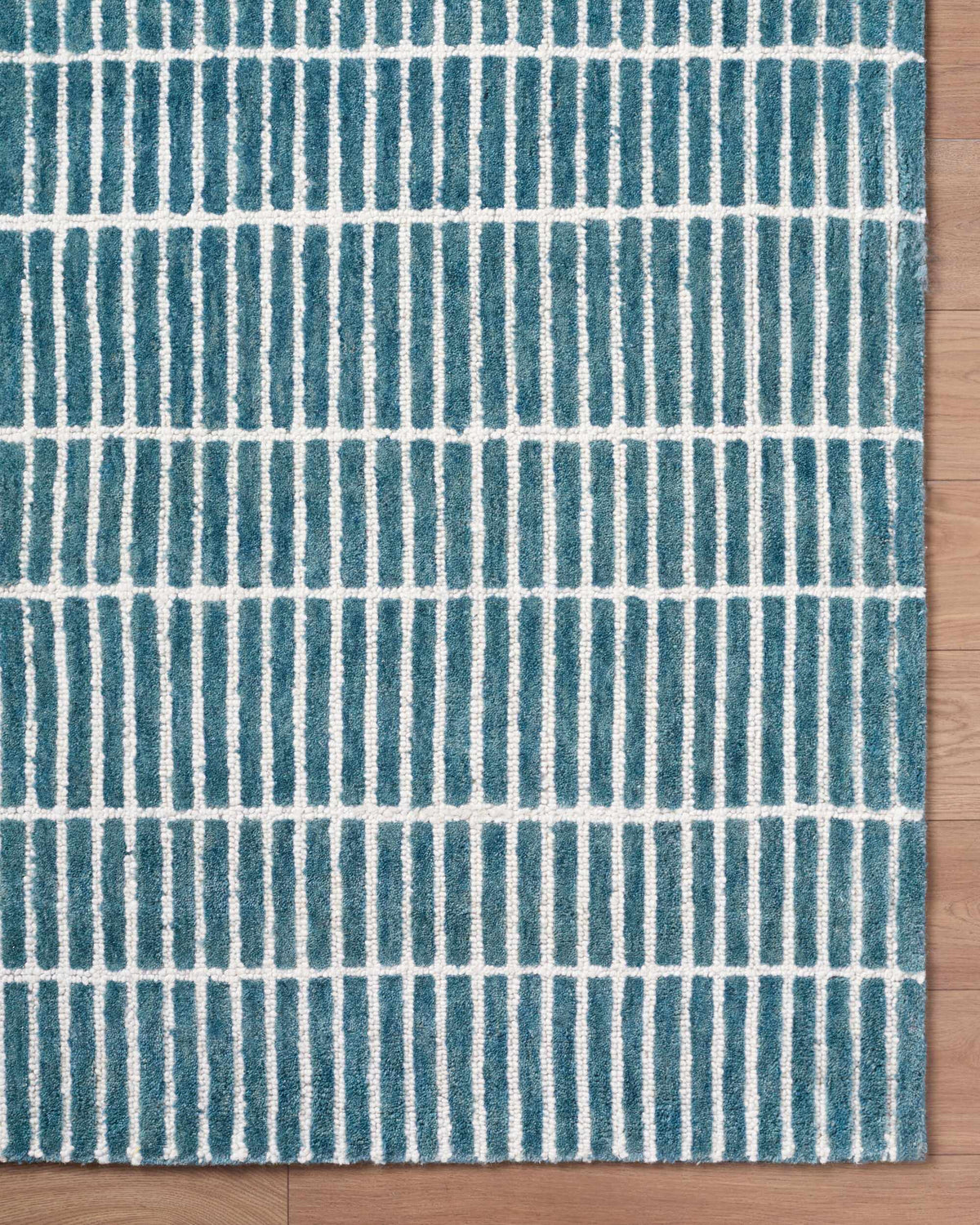 Finial Blue Wool Area Rug