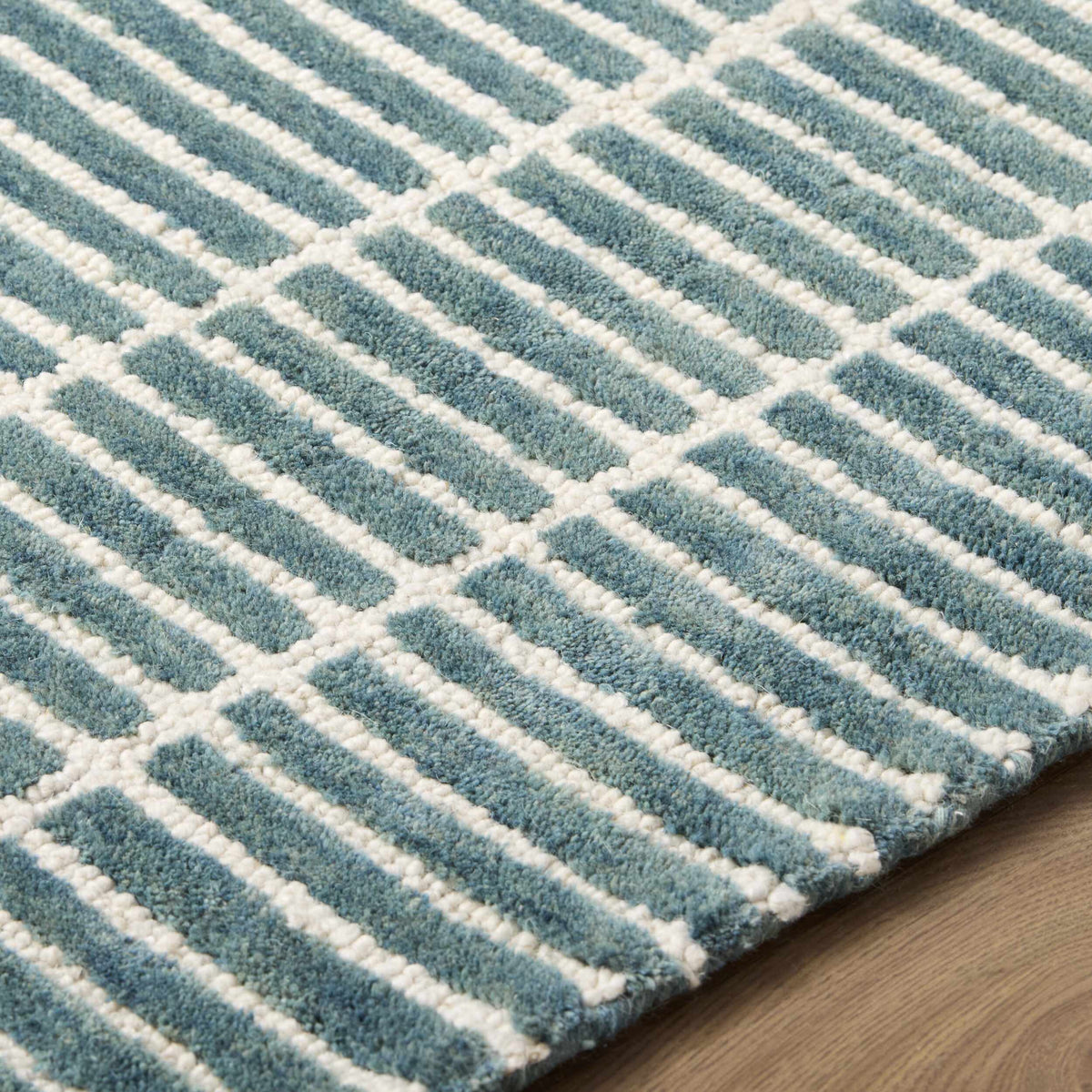 Finial Blue Wool Area Rug