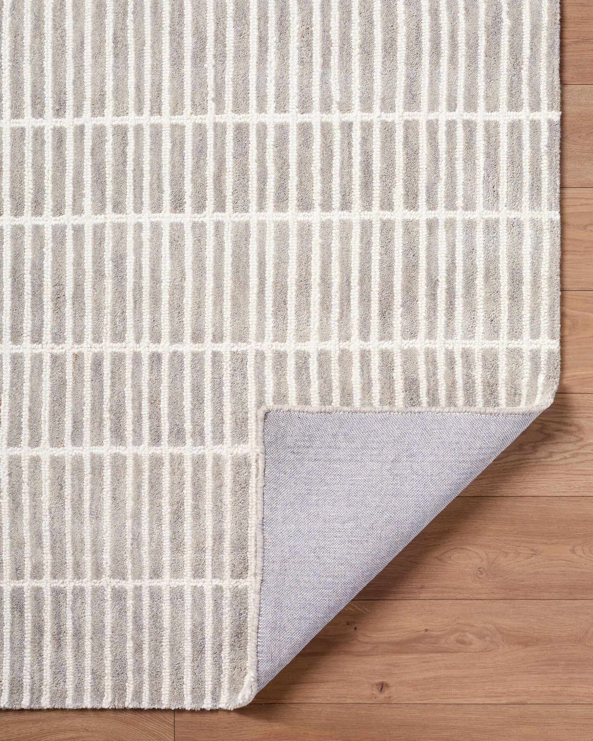 Finial Gray Wool Area Rug