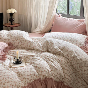 Vivienne Floral Double Gauze Bedding Set / Maroon Red