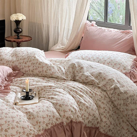 Vivienne Floral Double Gauze Bedding Set / Maroon Red