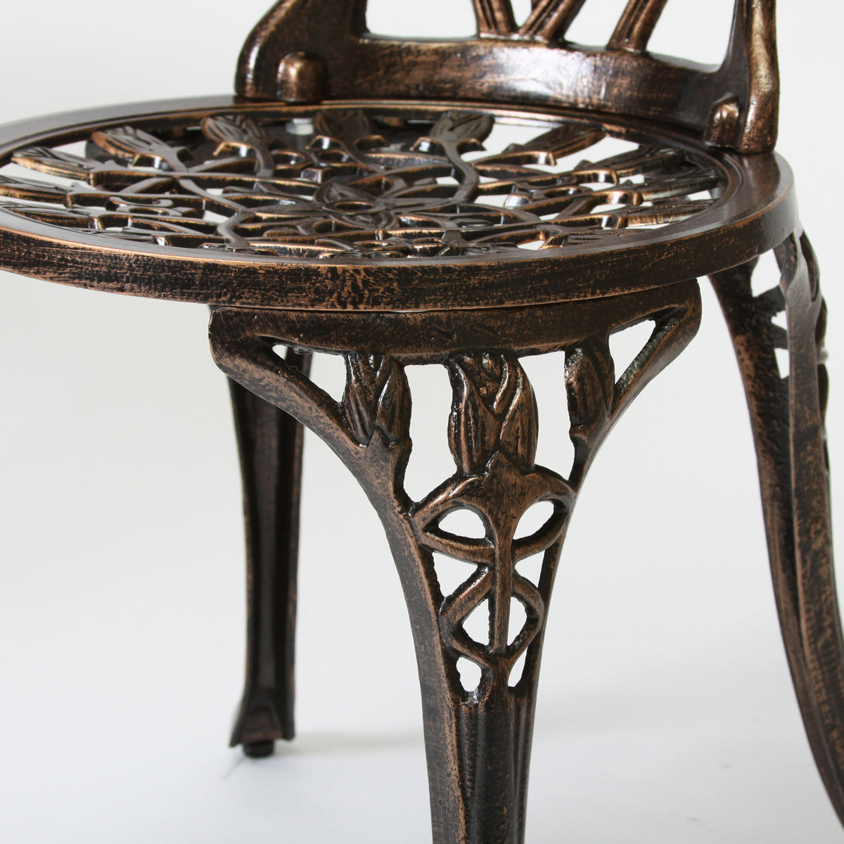 Nassau Cast 3PC Bistro Set