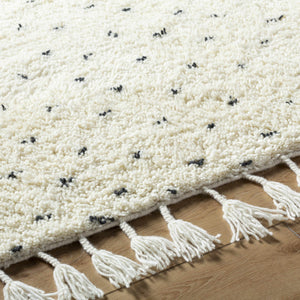 Yuuna Area Rug